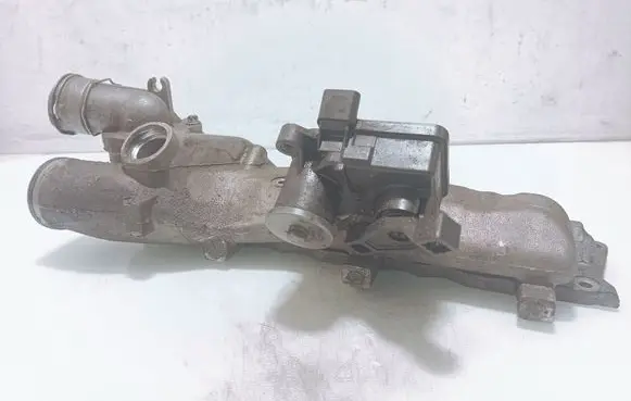 Mercedes-Benz E W211 Intake manifold A6420902637