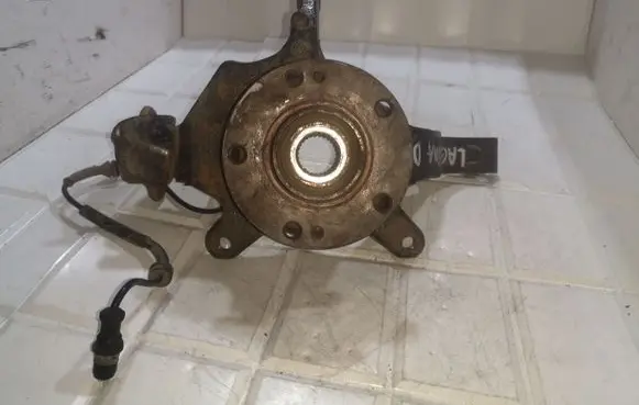 Renault Laguna II Front wheel hub 48502 478D242AR