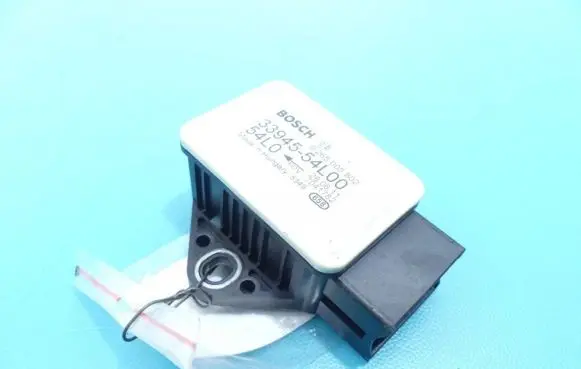 Suzuki SX4 ESP acceleration yaw rate sensor 0265005802 IMPRK1114402