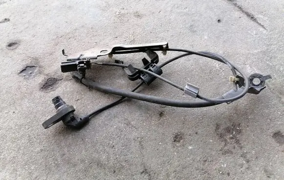 Lexus RX 450H ABS brake wheel speed sensor 9R2912