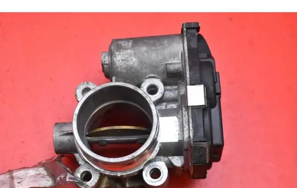 Opel Mokka Throttle body valve 55570009DB