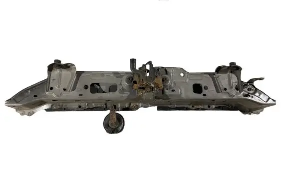 Toyota Yaris Top upper radiator support slam panel