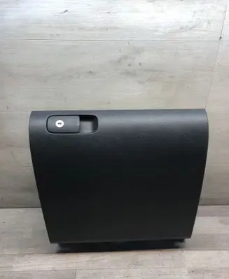 Volkswagen Golf Plus Glove box 5M1857097Q