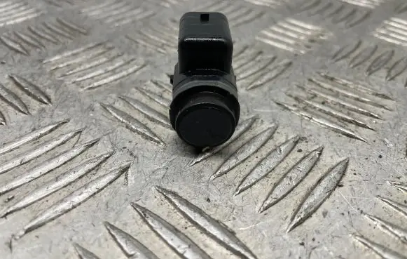 BMW 5 F10 F11 Parking PDC sensor 9173106
