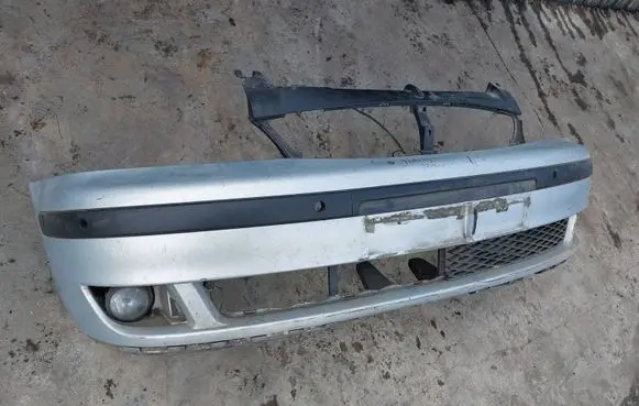 Ford Galaxy Front bumper