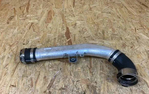Mercedes-Benz C W205 Intercooler hose/pipe A6510980807 2009003F