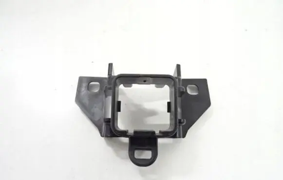 Citroen DS7 Crossback Front bumper mounting bracket 9841687280