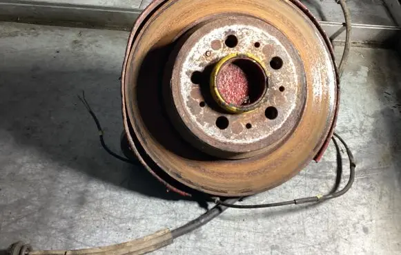 Peugeot 407 Rear wheel hub 9200624