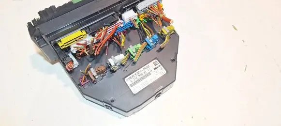 Mercedes-Benz E W212 Fuse module A2129005111