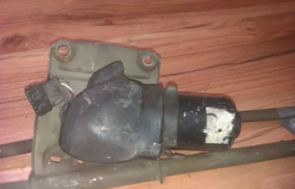 Wiper motor