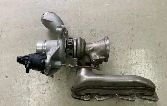 Mercedes-Benz C W205 Supercharger A2640904500