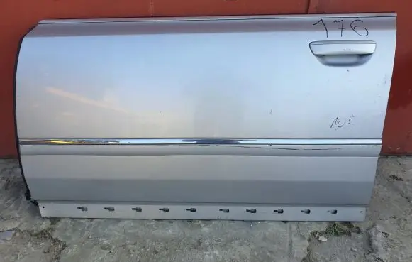 Audi A8 S8 D3 4E Front door