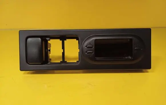Mazda 323 Screen/display/small screen