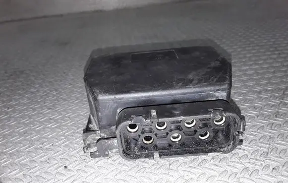 Volkswagen Polo IV 9N3 Turbo solenoid valve 6Q0906625A