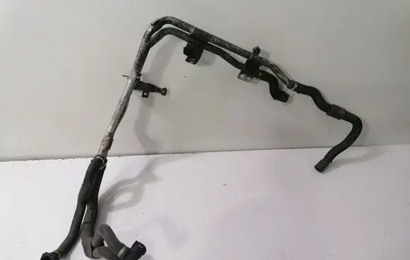 BMW 5 F10 F11 Engine coolant pipe/hose 8511300