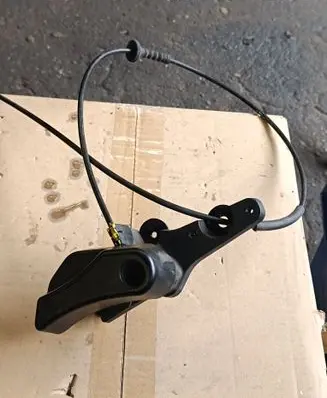 BMW X3 F25 Engine bonnet (hood) release handle 9175035