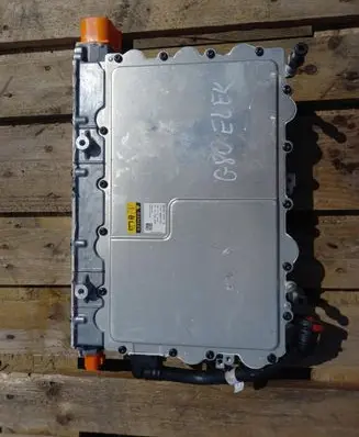 Genesis G80 Voltage converter inverter 