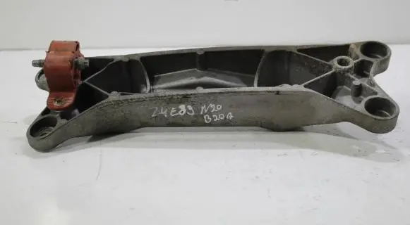 BMW Z4 E89 Gearbox mount 6795226