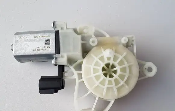 Ford Puma Rear door window regulator motor L1TB14A389DB A75657113 0014488818