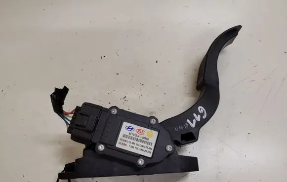 Hyundai Santa Fe Accelerator throttle pedal BFT0187A2B900
