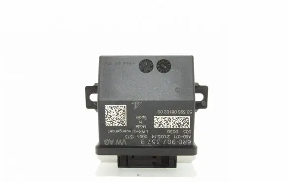 Volkswagen PASSAT CC Day light relay 6R0907357B