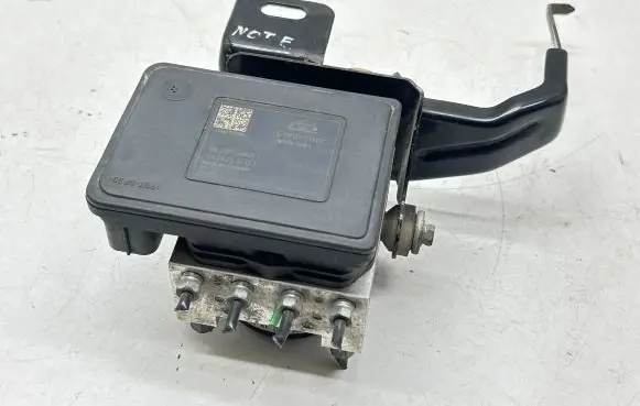 Nissan Note (E12) ABS Pump 28515632003 47660-3VU0C 06262132331