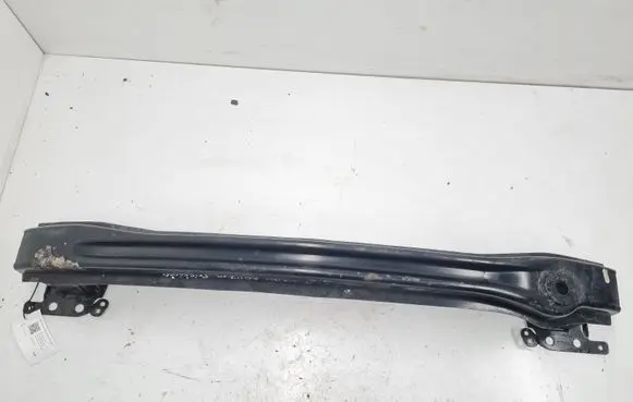 Seat Leon (1P) Front bumper cross member