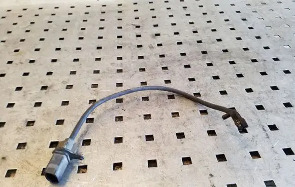 Audi A6 C7 Brake pads wear sensor 