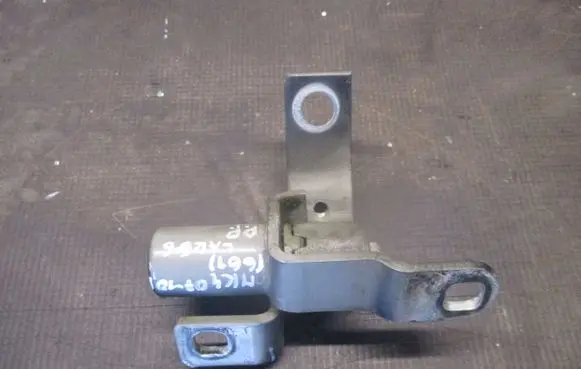 Ford Mondeo MK IV Front door check strap stopper 
