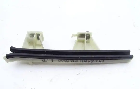 Citroen C4 Grand Picasso Door glass rail 