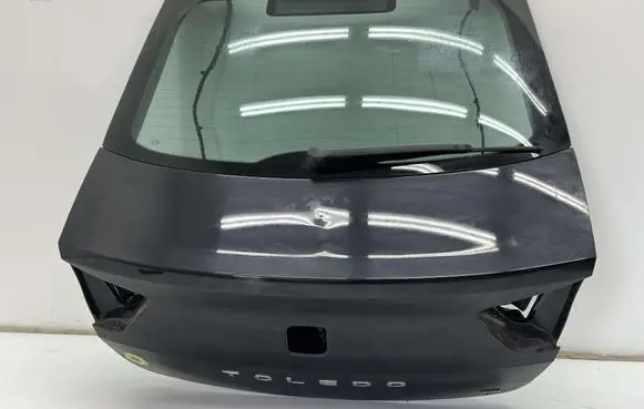 Tailgate/trunk/boot lid