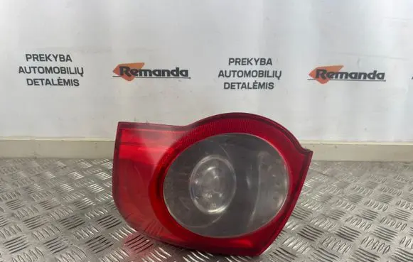 Volkswagen PASSAT B6 Rear/tail lights