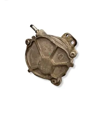 Volvo V50 Vacuum pump 