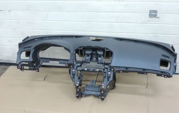 Opel Insignia A Dashboard 7208212 2208464