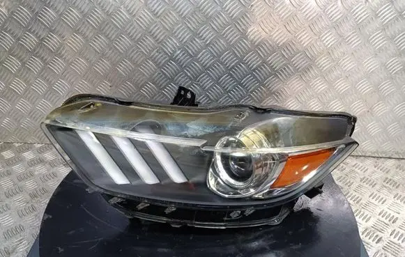 Ford Mustang I Headlight/headlamp