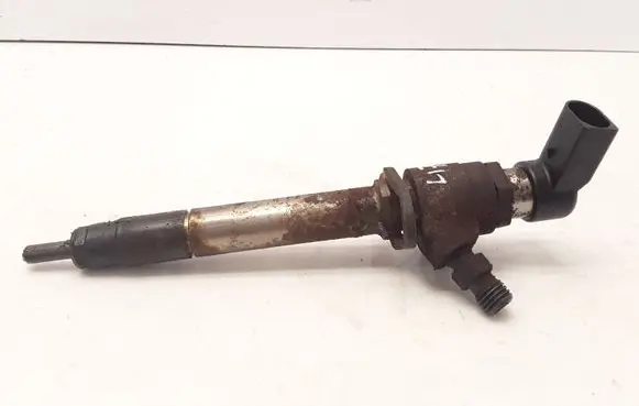 Jaguar XJ X350 Fuel injector 5U3Q9K546AA 5U3Q9K546