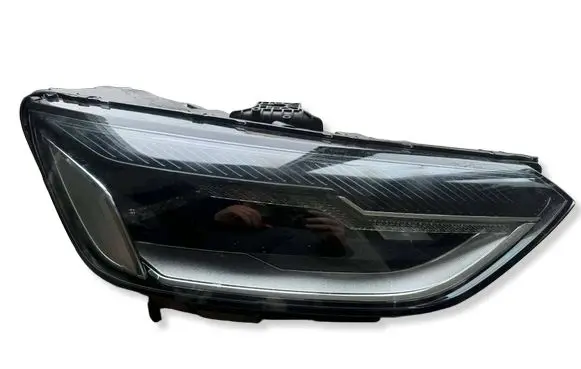 Audi A4 S4 B9 8W Headlight/headlamp 8W0941012 03011172320