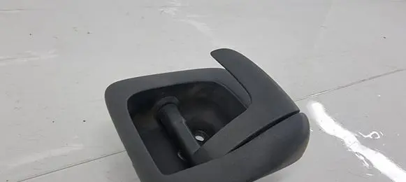 Volvo XC90 Engine bonnet (hood) release handle 30799975