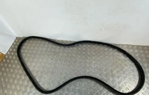 KIA EV9 Trunk rubber seal (body)
