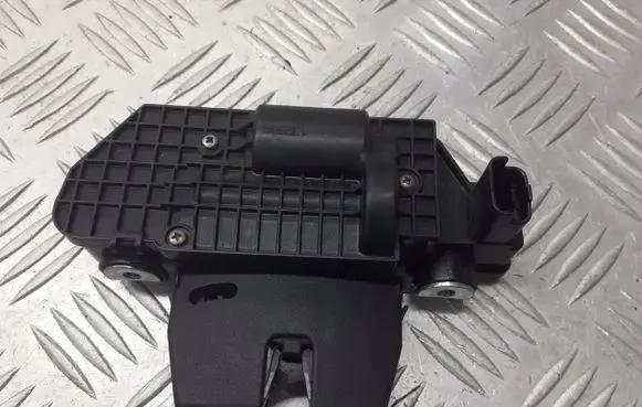 Citroen C3 Tailgate/trunk/boot lock/catch/latch 9684648680