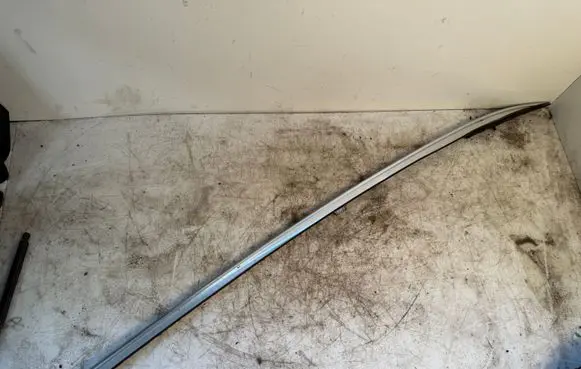 Peugeot 508 RXH Roof bar rail 98028094VV