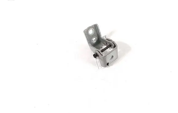 Opel Astra L Front door upper hinge 9671886880