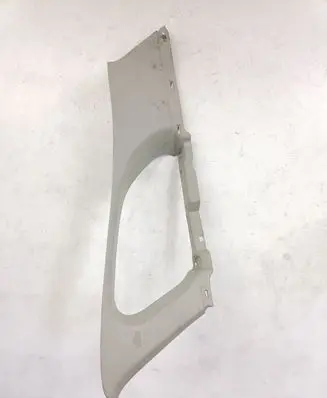 (D)pillar trim (top)