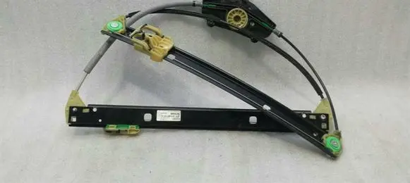 Audi A4 S4 B8 8K Front window lifting mechanism without motor 8K0837461D