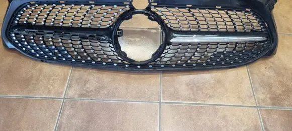 Mercedes-Benz B W247 Front grill A2478883000