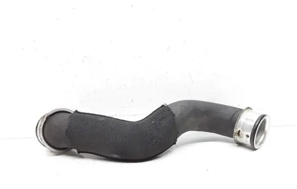 Mercedes-Benz C W204 Engine coolant pipe/hose A2125018282