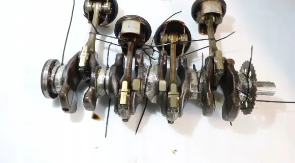 Toyota Corolla E140 E150 Crankshaft 