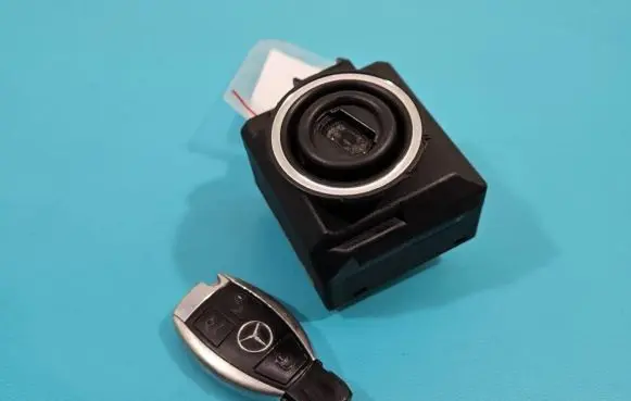 Mercedes-Benz E W212 Ignition lock A2129055400 IMPRK1361965