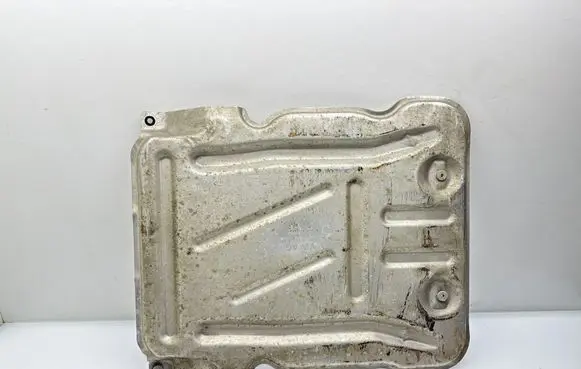Cupra Formentor Engine splash shield/under tray 5Q0825230K