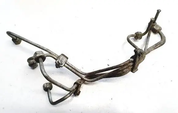 Ford Mondeo MK IV Fuel line pipe